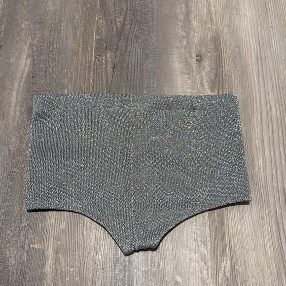 Andi Bagus Silver Sparkle Minogue Hot Pant - Picture 5 of 6